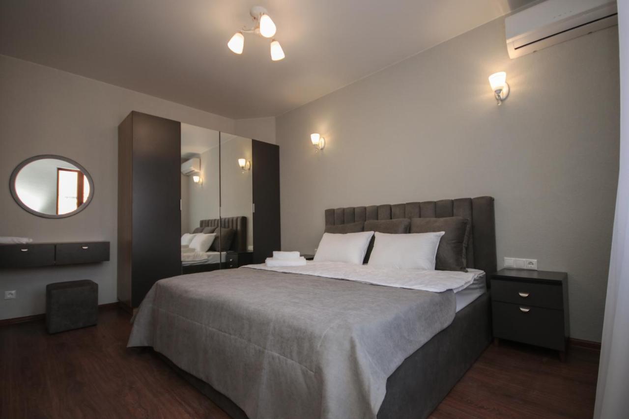 Hillside Guest House Yerevan Bagian luar foto