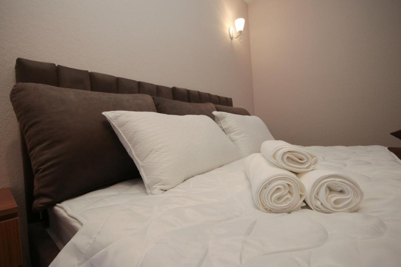 Hillside Guest House Yerevan Bagian luar foto